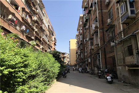 格力书香苑3室2厅2卫127m2精装修